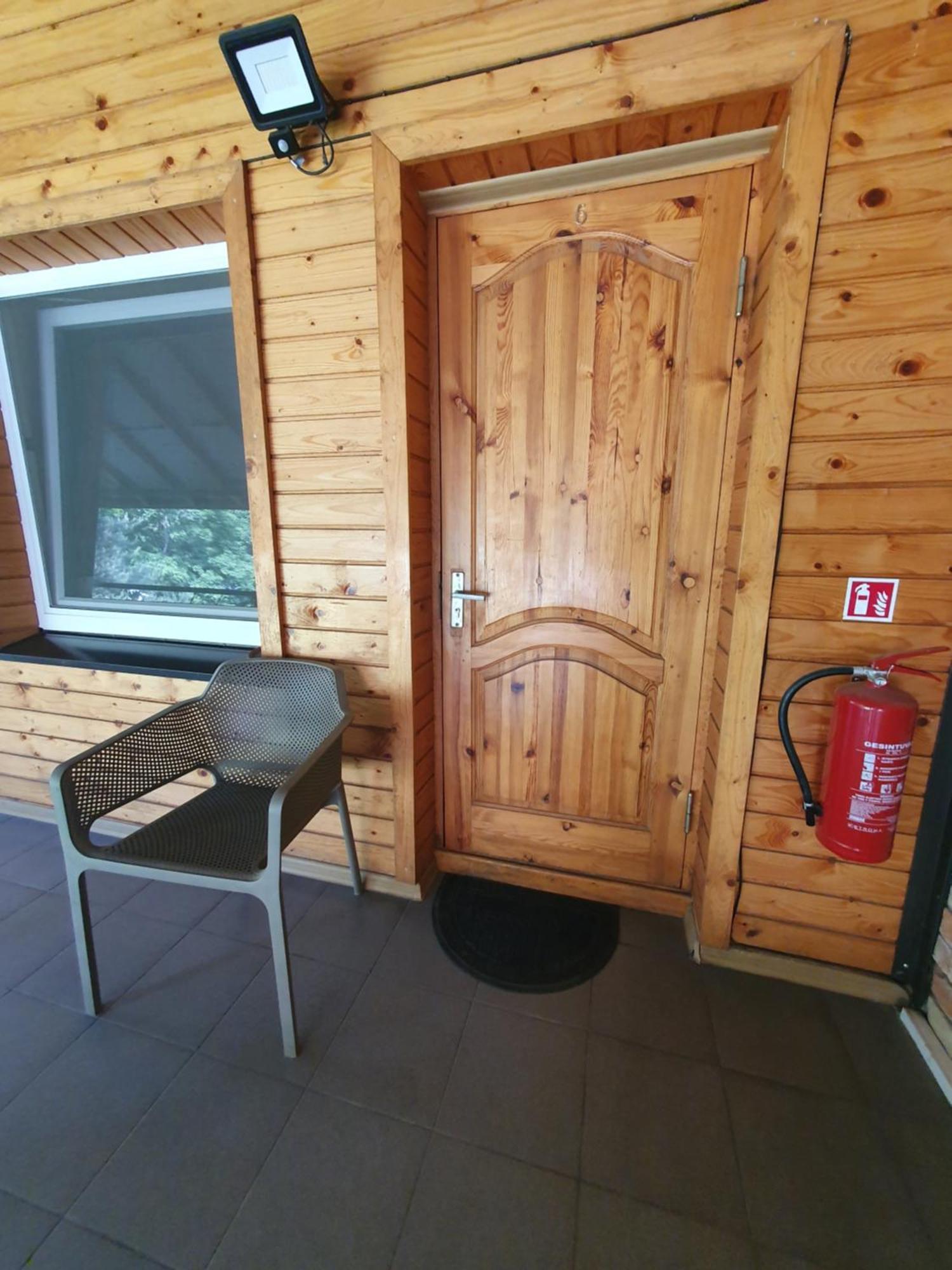 Pusele Bed and Breakfast Šiauliai Exteriör bild