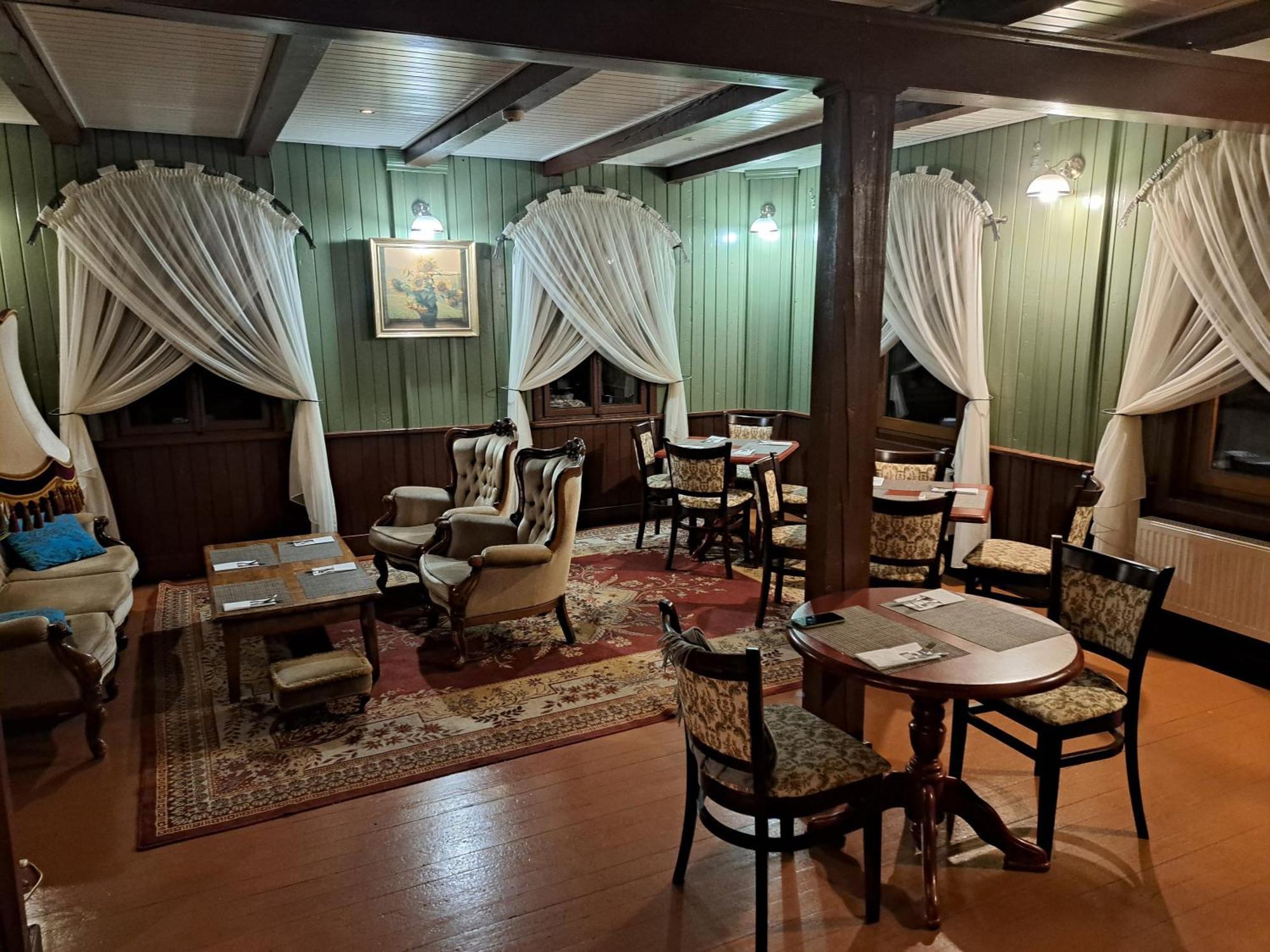 Pusele Bed and Breakfast Šiauliai Exteriör bild