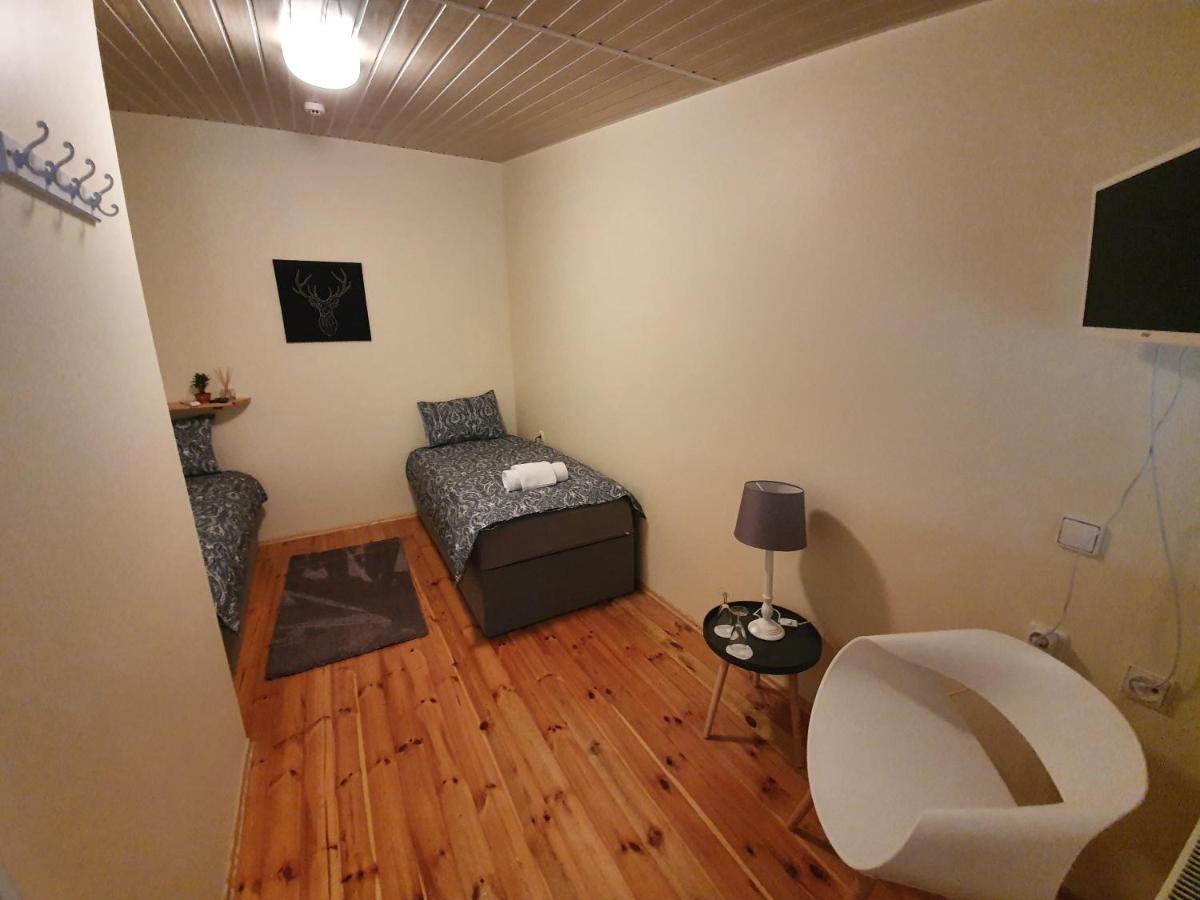 Pusele Bed and Breakfast Šiauliai Exteriör bild